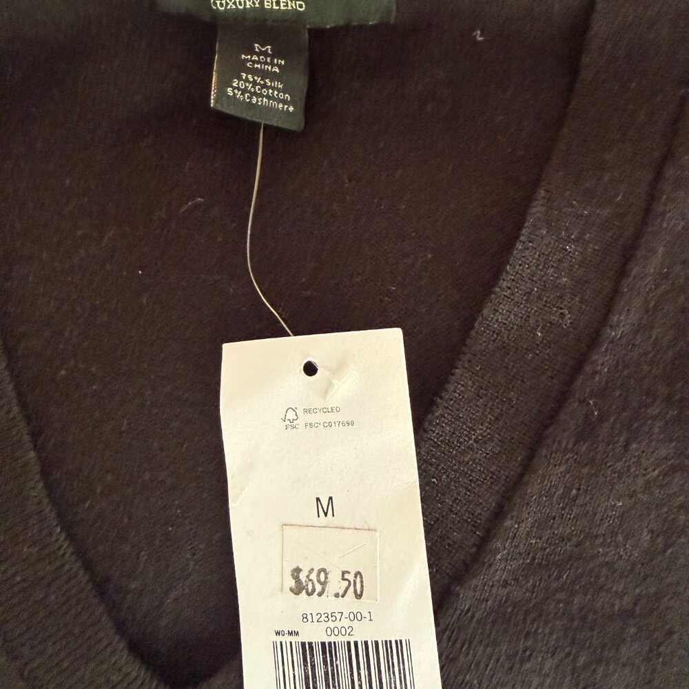 Mens Black Cashmere/Linen V Neck Sweater - Picture 6 of 7